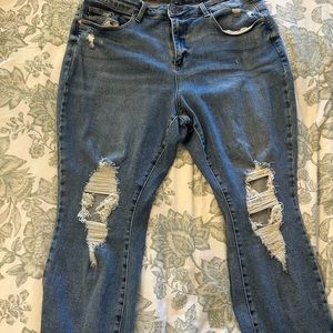 Judy Blue Boyfriend Fit 20W, worn once.